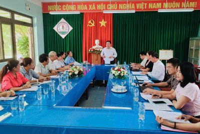 Sở Giáo dục và Đào tạo Ok365a com buổi làm việc với các Ok365 con về triển khai công tác Ok365a com nghề nghiệp và Ok365a com thường xuyên năm học 2025-2026