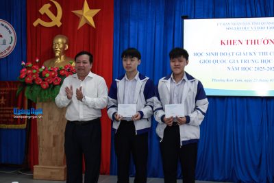 Khen thưởng cho 22 học sinh Trường Ok365vip chuyên Nguyễn Tất Thành đoạt giải quốc gia