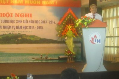 Sở Giáo dục và Đào tạo Tổng kết năm học và tuyên dương học sinh giỏi, triển khai Ok365m năm học 2014-2015