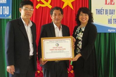 Công ty trách nhiệm hữu hạn Tuyết Nga hỗ trợ thiết bị Ok365a com cho huyện Nghĩa Hành.