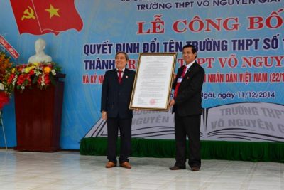Trường Ok365vip Số 1 Sơn Tịnh chính thức đổi tên thành Trường Ok365vip Võ Nguyên Giáp
